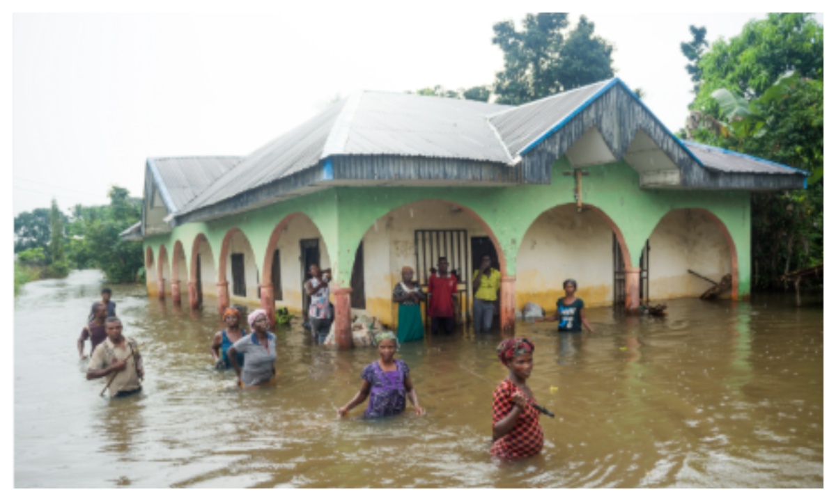 Flood In HkCjrV