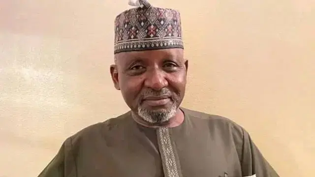 122080380 Muazujajisambopresidentbuharinominatemuazusamboasministerfromtaraba.jpg MB4UJM