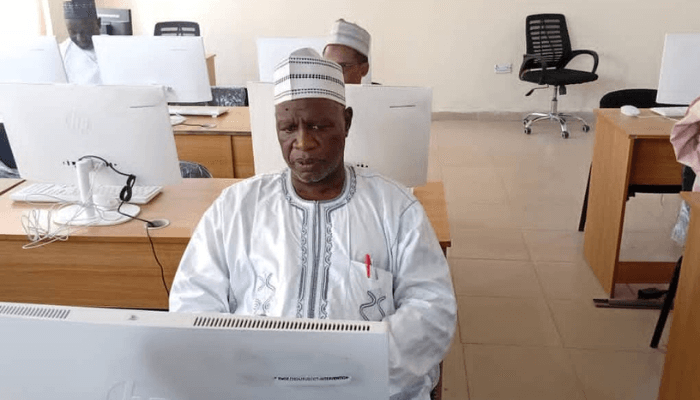 Mohammed Khalid Othman 1 Large ULAuCl