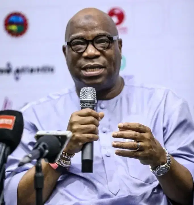 PHOTO 2025 11 15 12 46 01 683x1024 1 E1763223947591 GARMvV