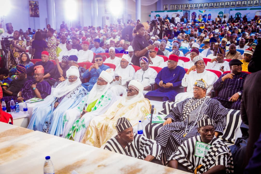 Image 2270 1024x683 RM8SKb