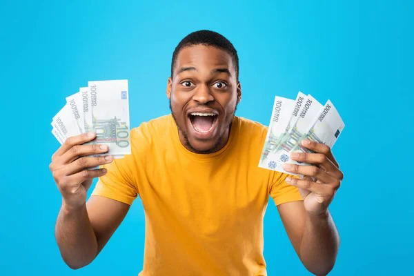 Nigerian Can Now Earn Dollars Despite Job Losses Caused By AI MKgDx2