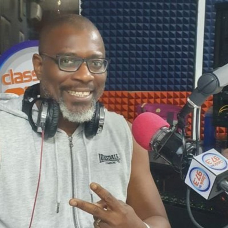 Nigerian Journalist Okomi RfXNEy