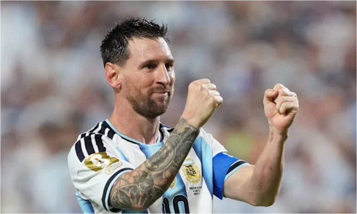 Messi Ug9Js4