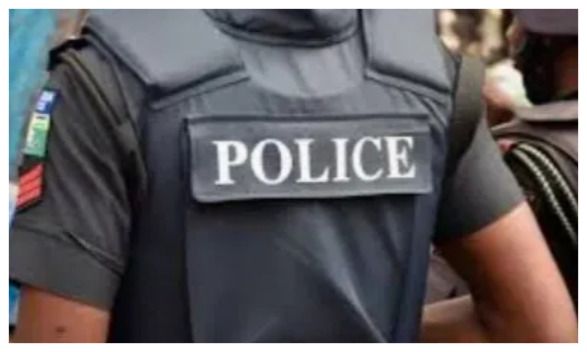 Police 5 UAm0F2