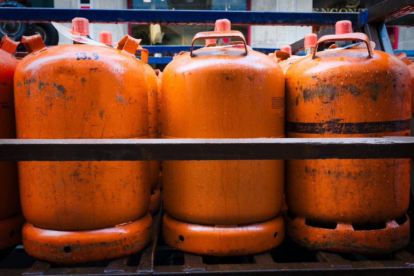Gas Cylinders 1 QjY63t